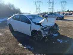 2T1BURHE5KC195944 2019 TOYOTA COROLLA