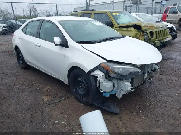 2T1BURHE5KC205730 2019 TOYOTA COROLLA - Image 1