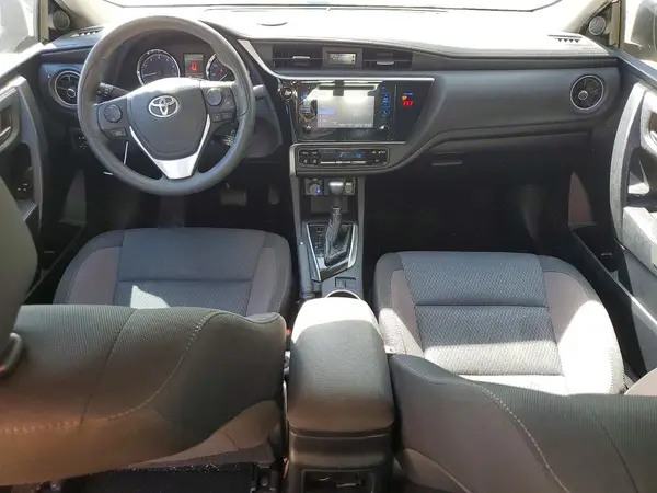 2T1BURHE5KC207168 2019 TOYOTA COROLLA - Image 8