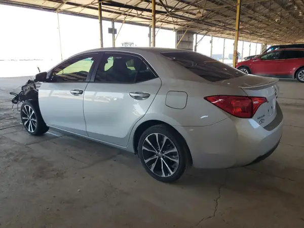 2T1BURHE5KC207915 2019 TOYOTA COROLLA - Image 2