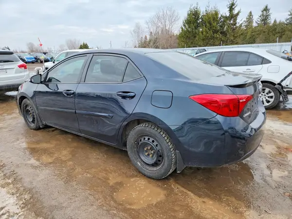 2T1BURHE5KC208319 2019 TOYOTA COROLLA - Image 2