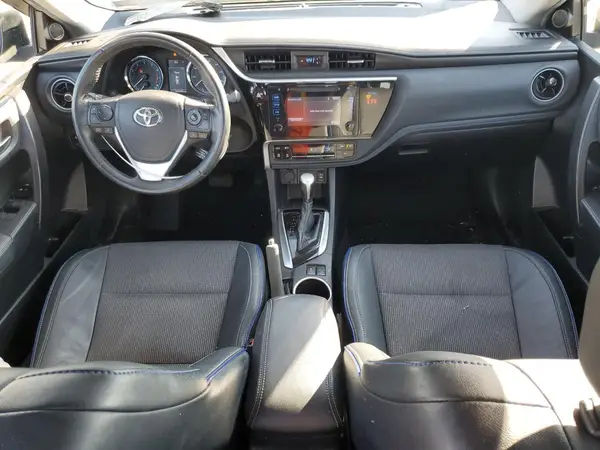 2T1BURHE5KC210409 2019 TOYOTA COROLLA - Image 8