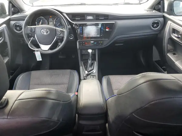 2T1BURHE5KC210670 2019 TOYOTA COROLLA - Image 8