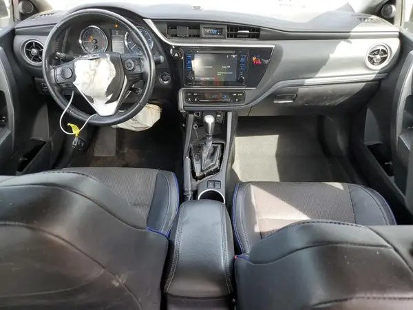 2T1BURHE5KC213004 2019 TOYOTA COROLLA - Image 8
