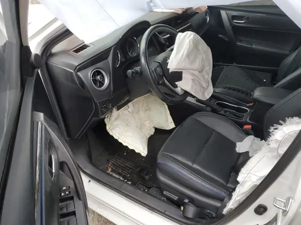 2T1BURHE5KC216453 2019 TOYOTA COROLLA - Image 8