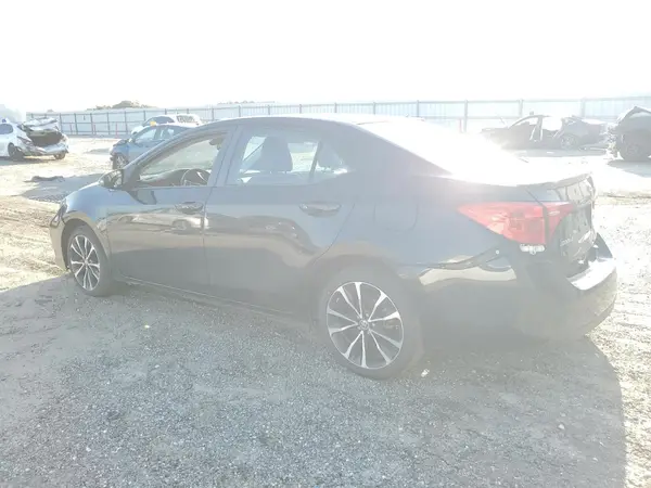2T1BURHE5KC218770 2019 TOYOTA COROLLA - Image 2