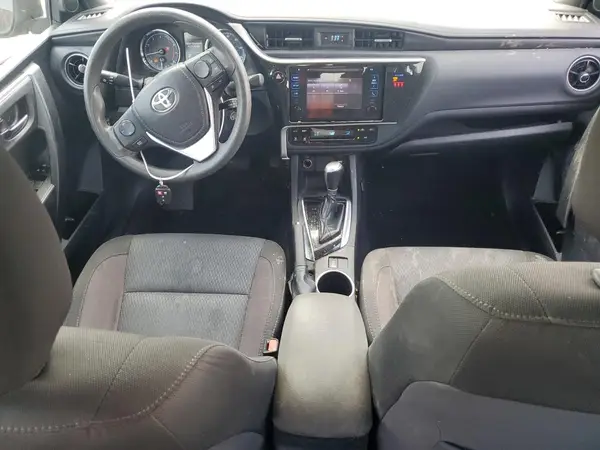 2T1BURHE5KC219045 2019 TOYOTA COROLLA - Image 8