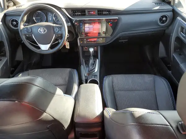 2T1BURHE5KC221569 2019 TOYOTA COROLLA - Image 8