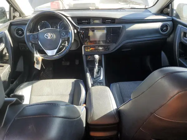 2T1BURHE5KC223788 2019 TOYOTA COROLLA - Image 8