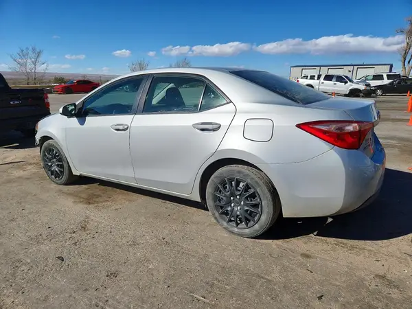 2T1BURHE5KC231549 2019 TOYOTA COROLLA - Image 2