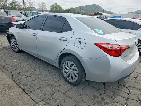 2T1BURHE5KC231907 2019 TOYOTA COROLLA - Image 2