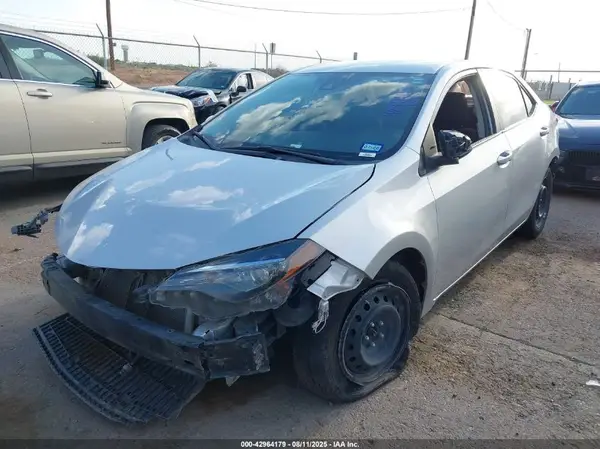 2T1BURHE5KC236959 2019 TOYOTA COROLLA - Image 2