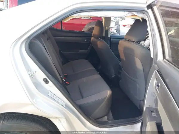 2T1BURHE5KC236959 2019 TOYOTA COROLLA - Image 8