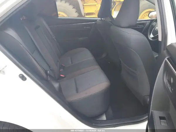 2T1BURHE5KC242308 2019 TOYOTA COROLLA - Image 8