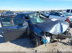 2T1BURHE5KC243488 2019 TOYOTA COROLLA