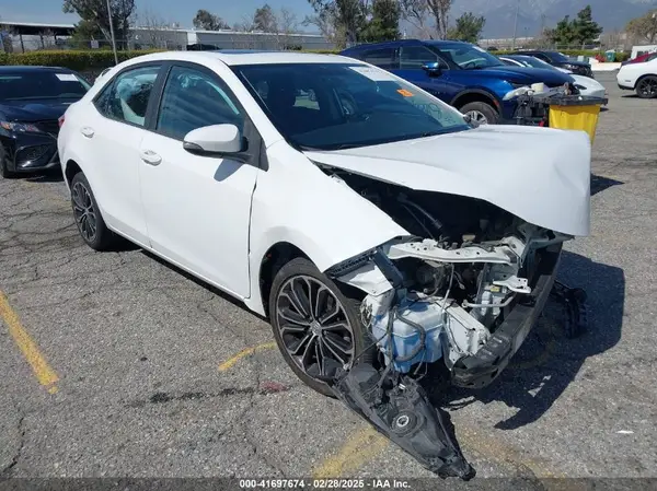 2T1BURHE6GC482040 2016 TOYOTA COROLLA - Image 1