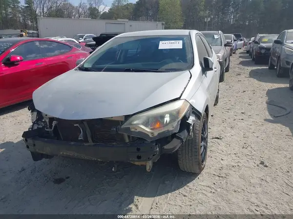 2T1BURHE6GC504098 2016 TOYOTA COROLLA - Image 2