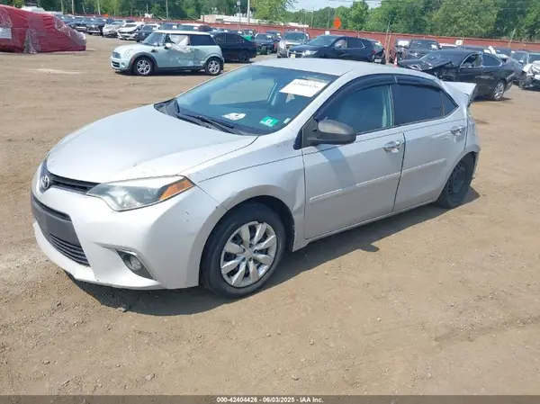 2T1BURHE6GC537669 2016 TOYOTA COROLLA - Image 2