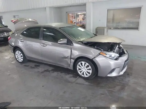 2T1BURHE6GC540986 2016 TOYOTA COROLLA - Image 1