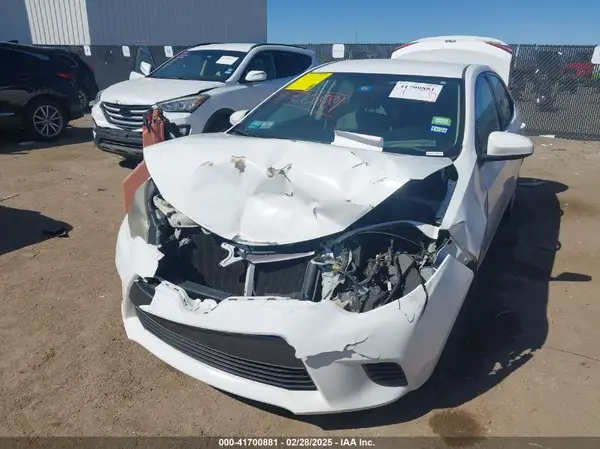 2T1BURHE6GC567606 2016 TOYOTA COROLLA - Image 2