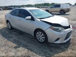 2T1BURHE6GC586205 2016 TOYOTA COROLLA