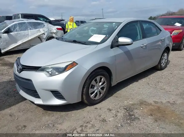 2T1BURHE6GC601916 2016 TOYOTA COROLLA - Image 2
