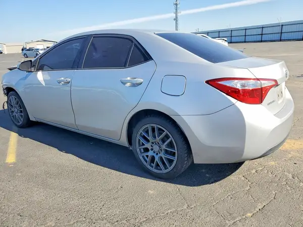 2T1BURHE6GC605786 2016 TOYOTA COROLLA - Image 2