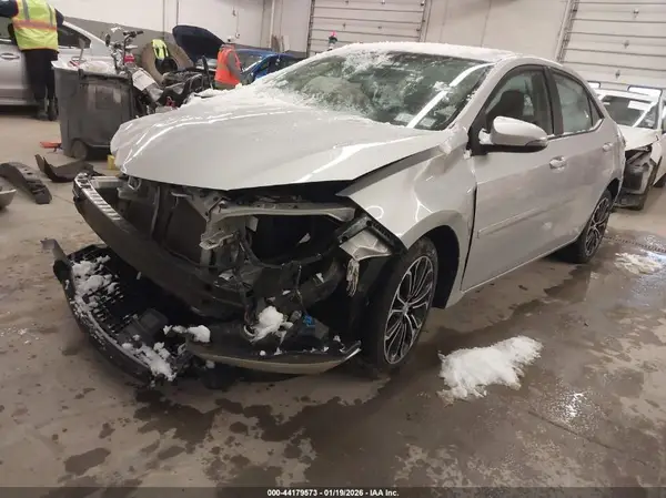 2T1BURHE6GC610227 2016 TOYOTA COROLLA - Image 2
