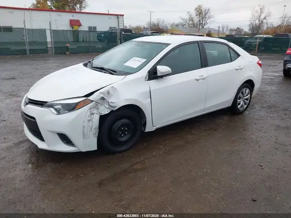 2T1BURHE6GC622006 2016 TOYOTA COROLLA - Image 2