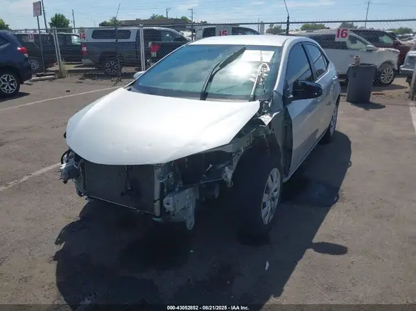 2T1BURHE6GC640537 2016 TOYOTA COROLLA - Image 2