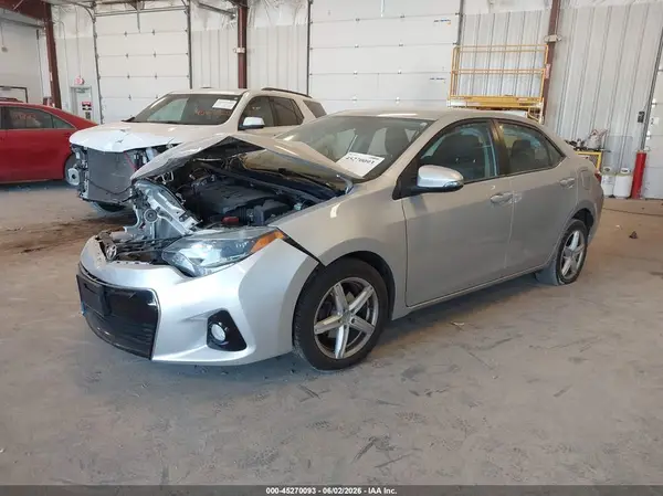2T1BURHE6GC648007 2016 TOYOTA COROLLA - Image 2