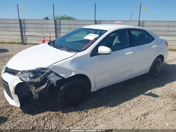 2T1BURHE6GC670881 2016 TOYOTA COROLLA - Image 2
