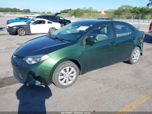 2T1BURHE6GC677636 2016 TOYOTA COROLLA - Image 2