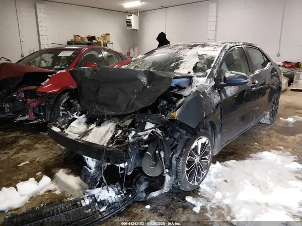 2T1BURHE6GC700770 2016 TOYOTA COROLLA - Image 2