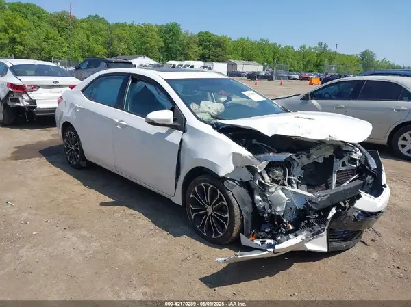 2T1BURHE6GC715530 2016 TOYOTA COROLLA - Image 1