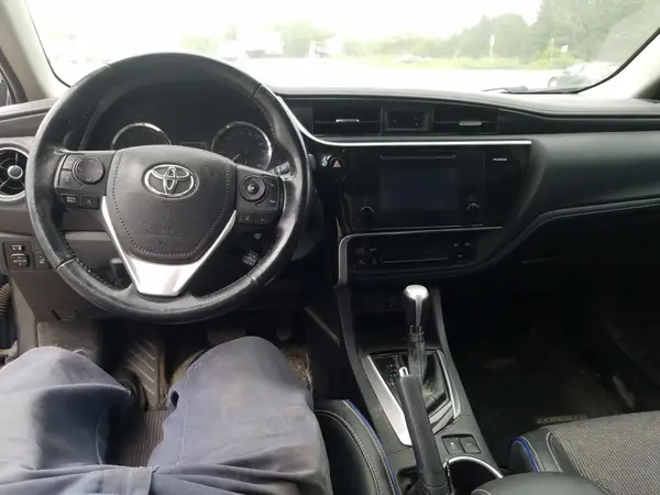 2T1BURHE6HC747072 2017 TOYOTA COROLLA - Image 8