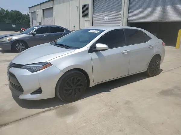 2T1BURHE6HC748979 2017 TOYOTA COROLLA - Image 1