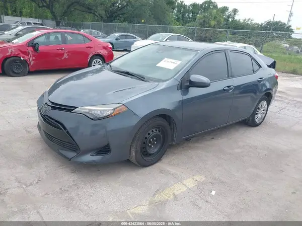 2T1BURHE6HC754829 2017 TOYOTA COROLLA - Image 2
