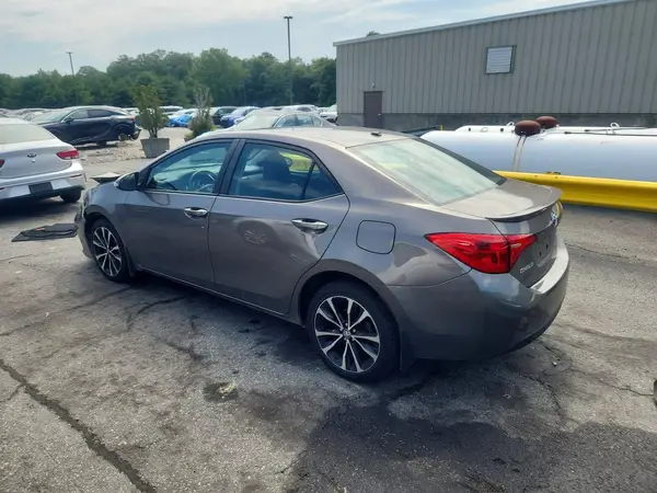 2T1BURHE6HC755866 2017 TOYOTA COROLLA - Image 2