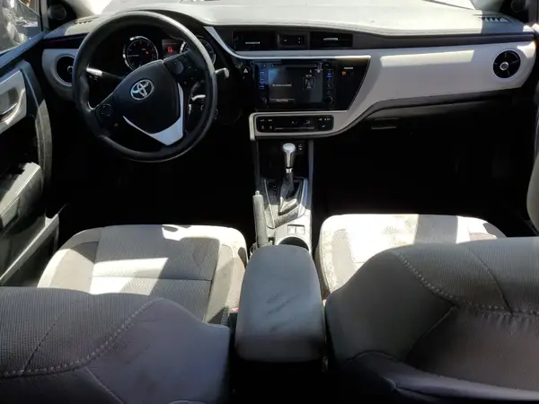 2T1BURHE6HC760744 2017 TOYOTA COROLLA - Image 8