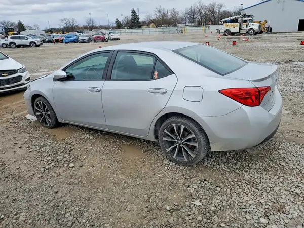 2T1BURHE6HC761618 2017 TOYOTA COROLLA - Image 2
