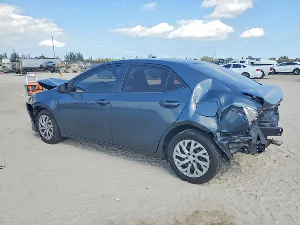 2T1BURHE6HC765667 2017 TOYOTA COROLLA - Image 2