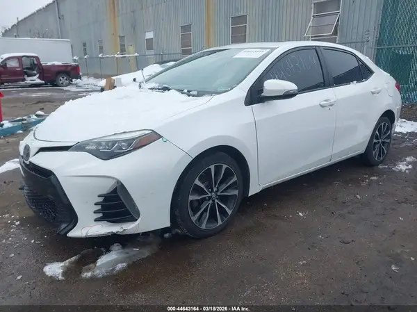 2T1BURHE6HC781058 2017 TOYOTA COROLLA - Image 2