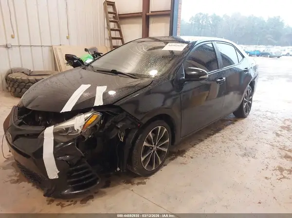 2T1BURHE6HC781075 2017 TOYOTA COROLLA - Image 2