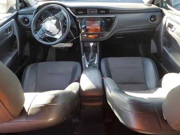 2T1BURHE6HC784140 2017 TOYOTA COROLLA - Image 8