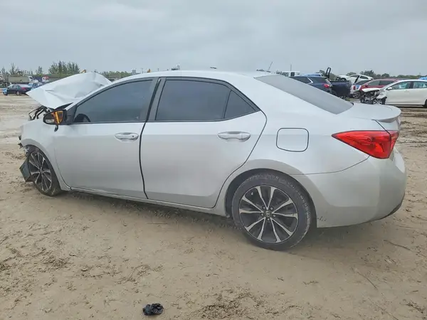 2T1BURHE6HC784168 2017 TOYOTA COROLLA - Image 2