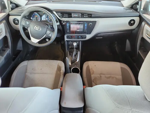 2T1BURHE6HC785417 2017 TOYOTA COROLLA - Image 8