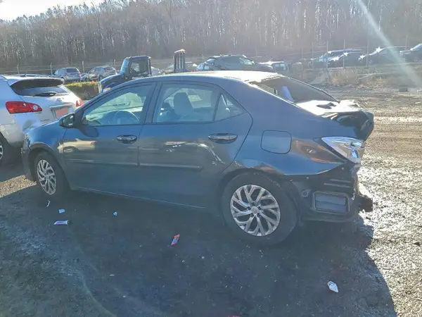 2T1BURHE6HC785532 2017 TOYOTA COROLLA - Image 2