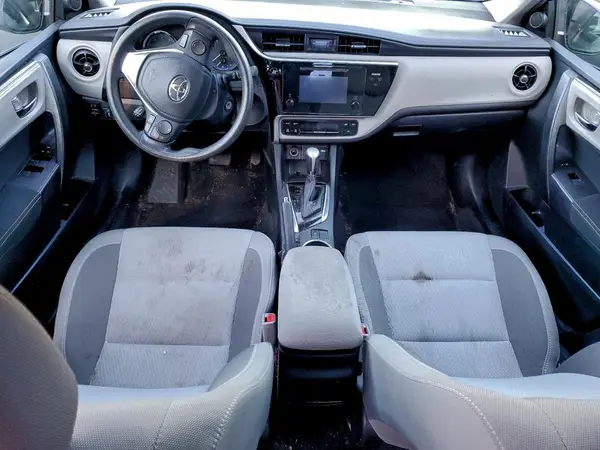 2T1BURHE6HC785532 2017 TOYOTA COROLLA - Image 8