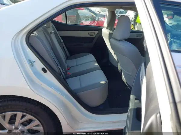 2T1BURHE6HC789211 2017 TOYOTA COROLLA - Image 8